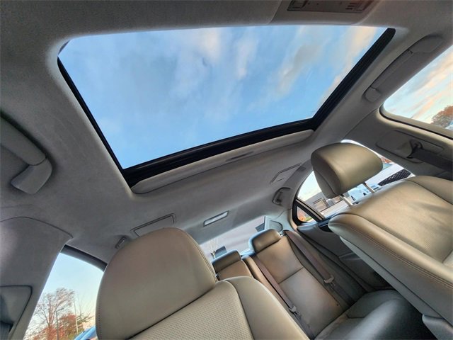 Used 2010 Lexus LS 460 L image 24