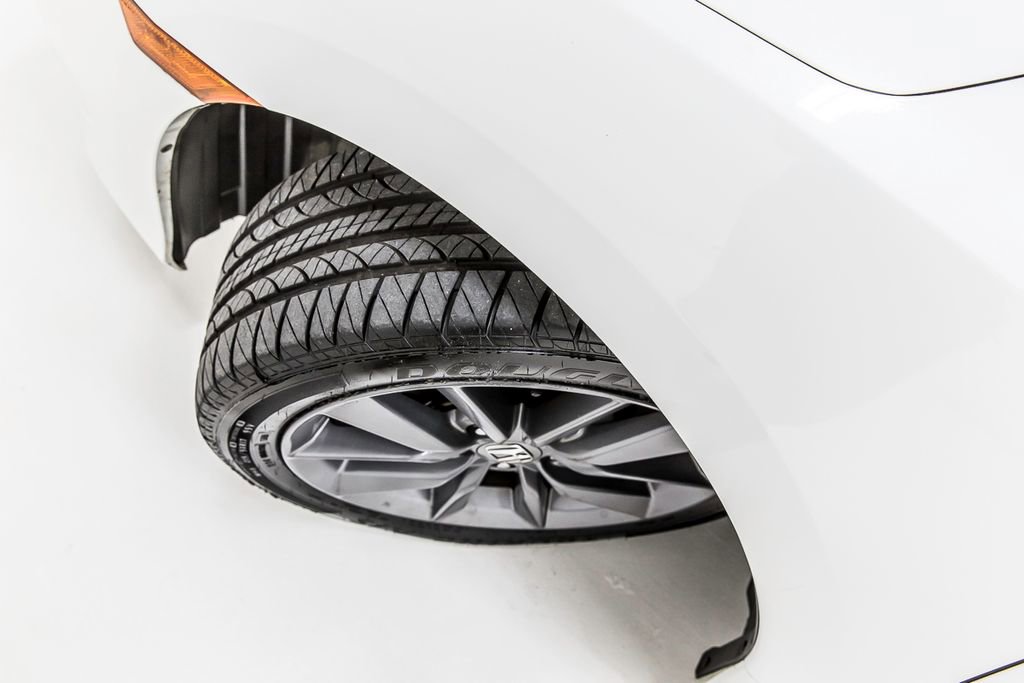 Used 2019 Honda Civic EX image 12
