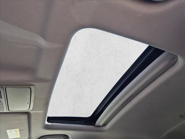 Used 2018 Honda CR-V EX-L image 16