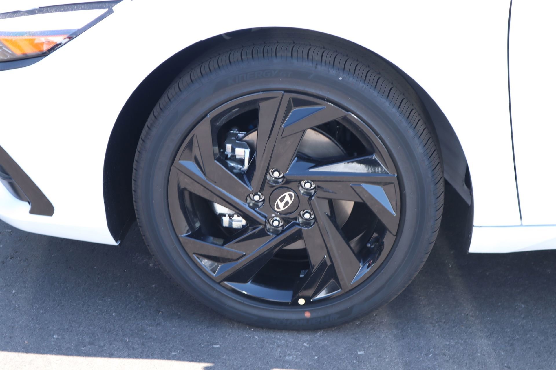 New 2026 Hyundai Elantra SEL Sport image 18