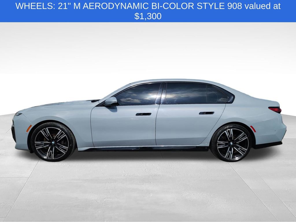 Used 2023 BMW 740i w/ Executive Package RWD image 5