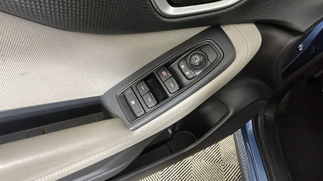 Used 2024 Subaru Forester AWD/4WD image 11
