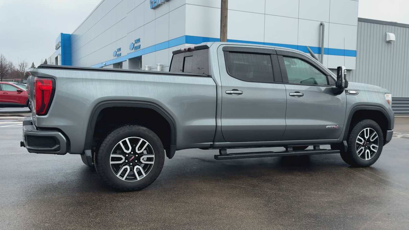 Certified 2020 GMC Sierra 1500 AT4 w/ AT4 Premium Package image 2