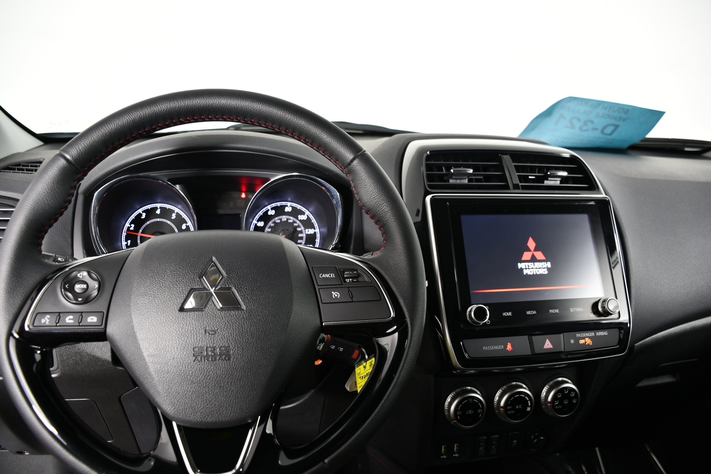 Used 2024 Mitsubishi Outlander Sport LE image 16