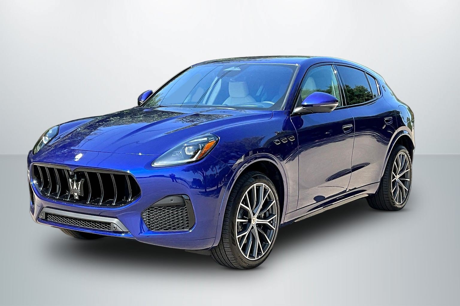New 2026 Maserati Grecale Modena AWD/4WD image 2