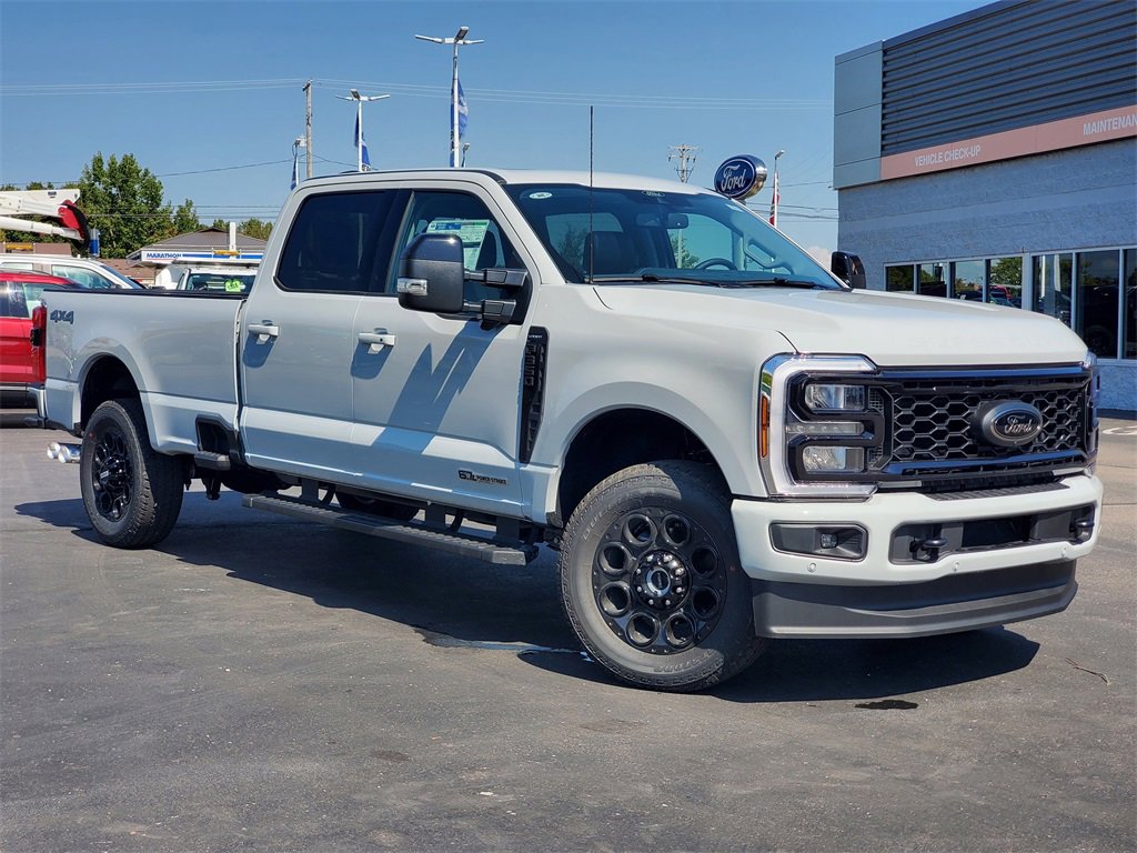 New 2026 Ford F350 Lariat image 2