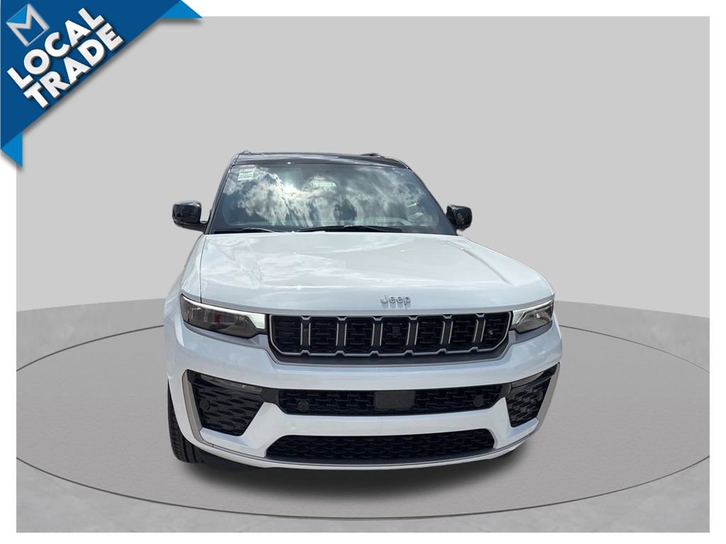 Used 2026 Jeep Grand Cherokee L Summit w/ Advanced Protech Group IV AWD/4WD image 10