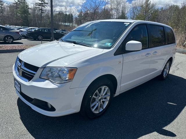 Used 2019 Dodge Grand Caravan SE image 1