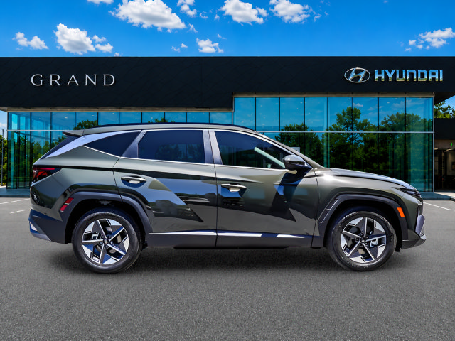New 2026 Hyundai Tucson SEL Plus FWD image 4