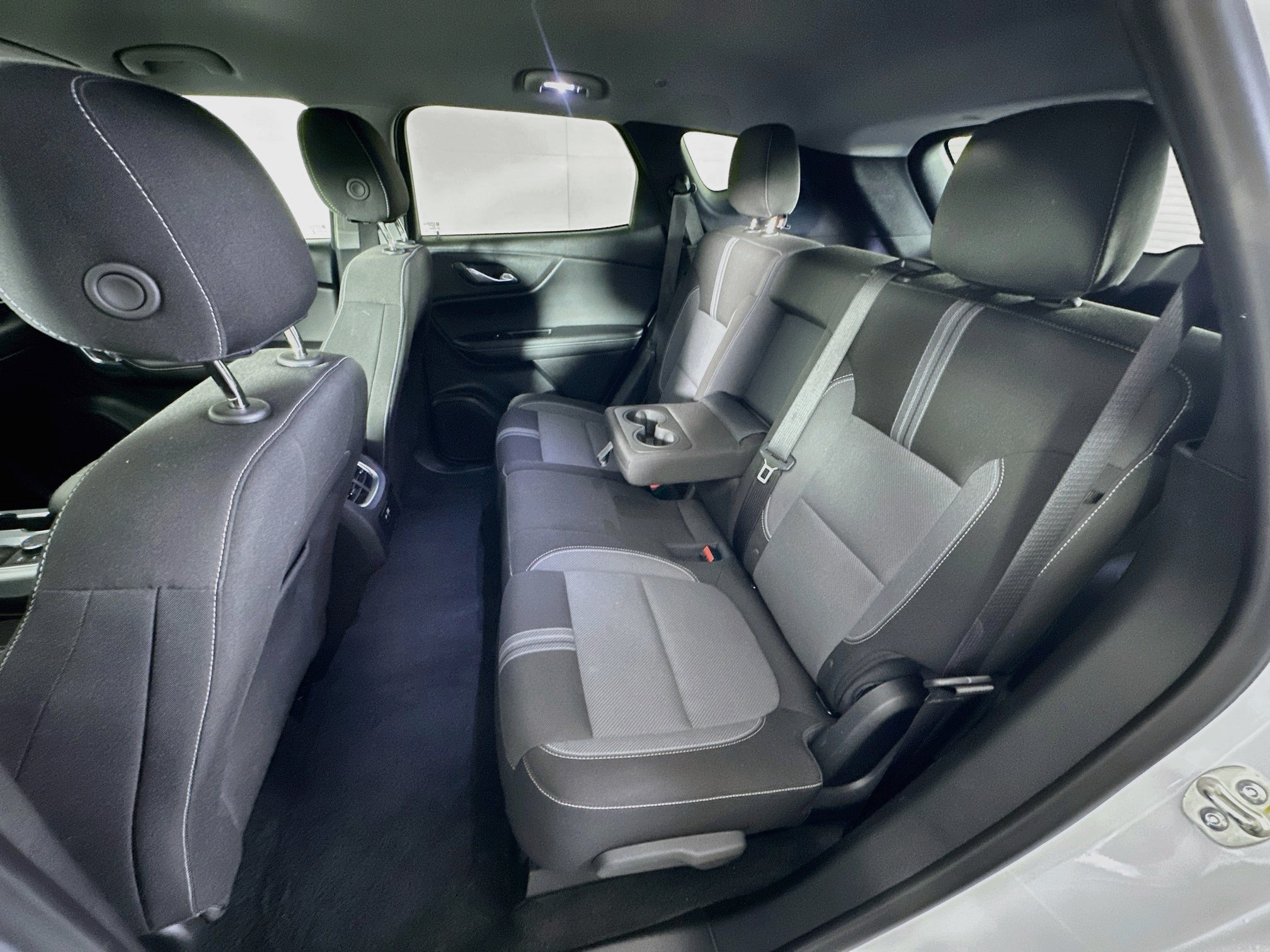 Used 2026 Chevrolet Blazer LT FWD image 28