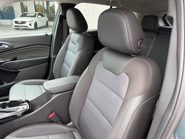 New 2026 Chevrolet Trax LT FWD image 22