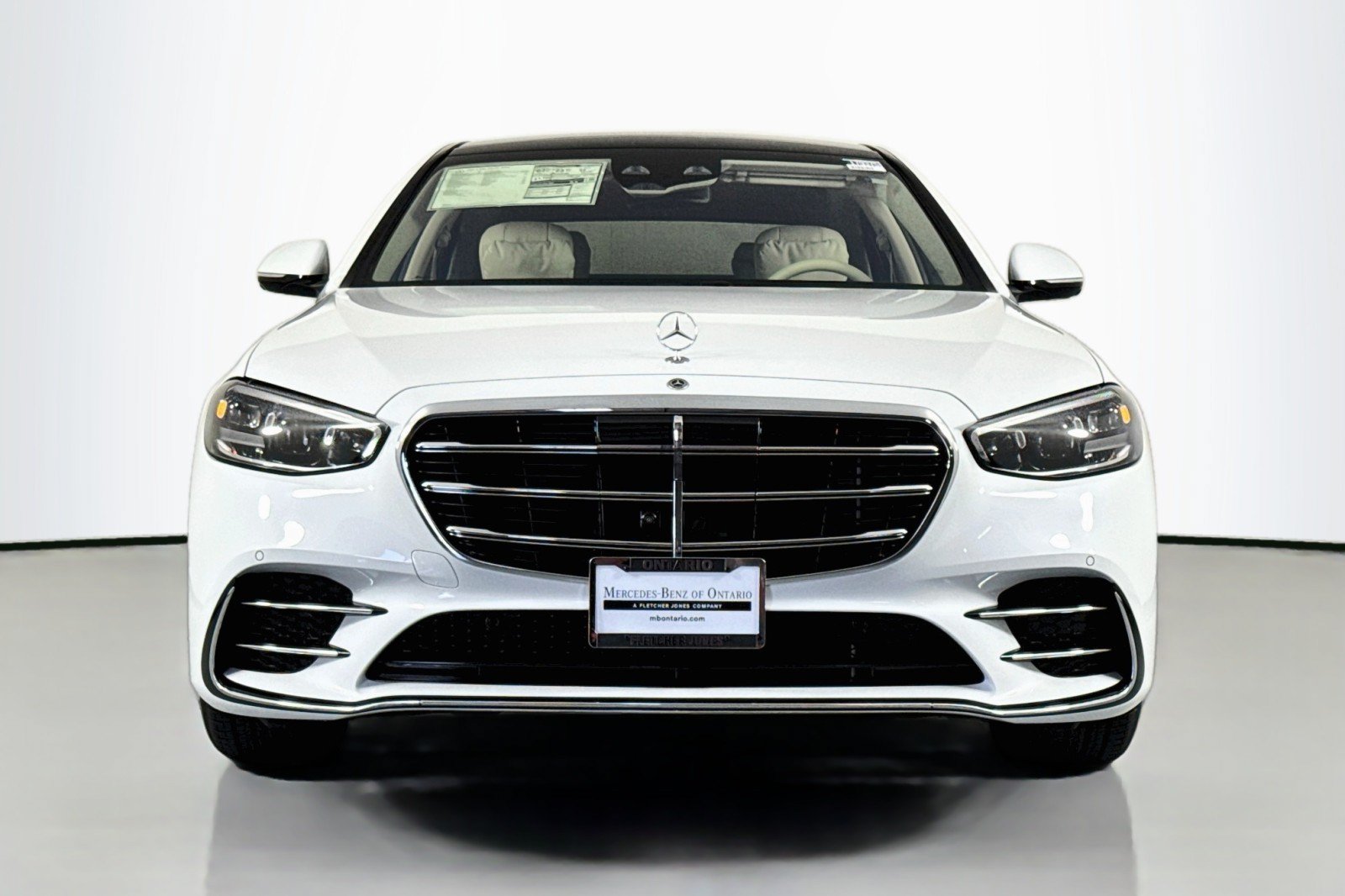New 2026 Mercedes-Benz S 580e 4MATIC Sedan image 2