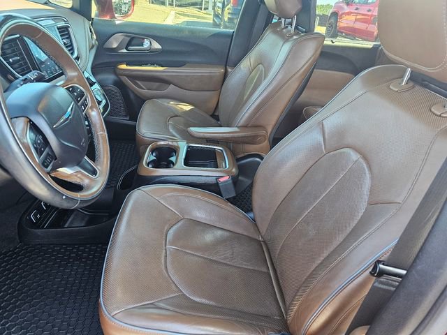 Used 2018 Chrysler Pacifica Limited w/ Advanced Safetytec Group image 16