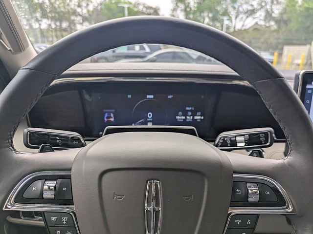 Used 2022 Lincoln Navigator Reserve image 31