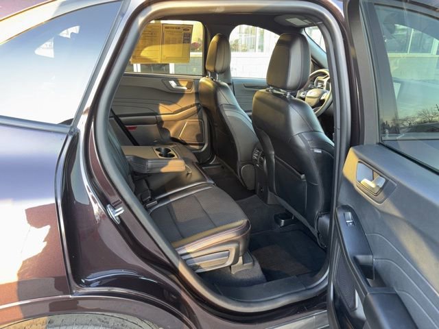 Certified 2023 Ford Escape ST-Line w/ Tech Pack #1 AWD/4WD image 11