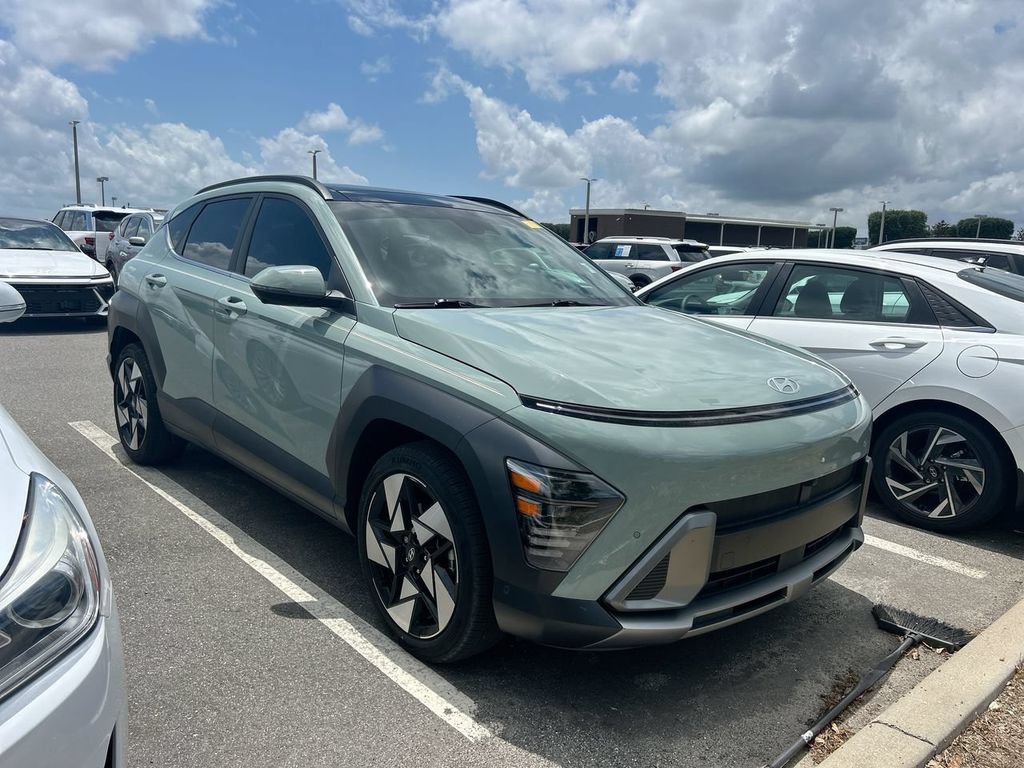 Certified 2024 Hyundai Kona Limited FWD image 6