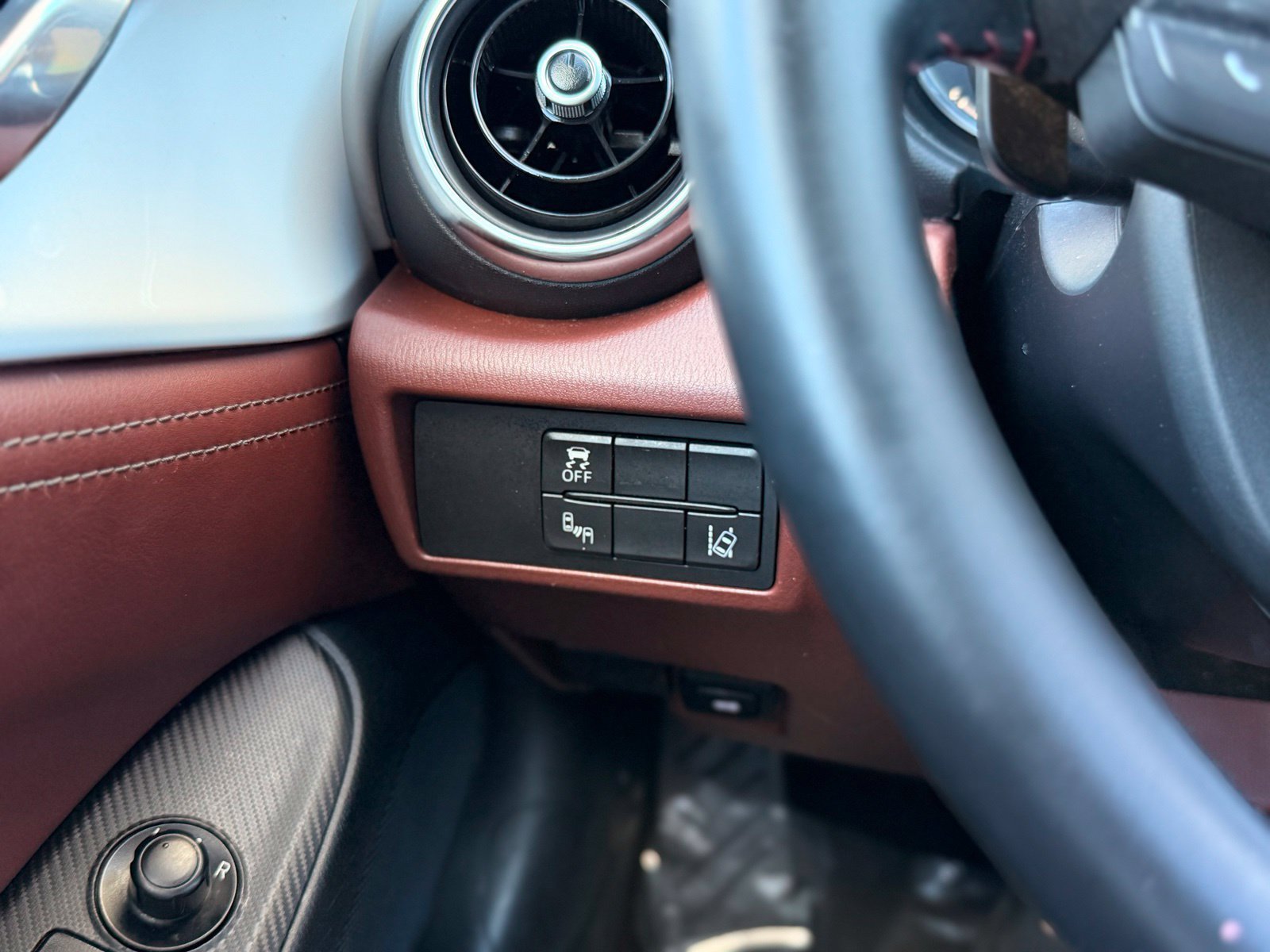 Used 2018 MAZDA MX-5 Miata RF Grand Touring RWD image 52