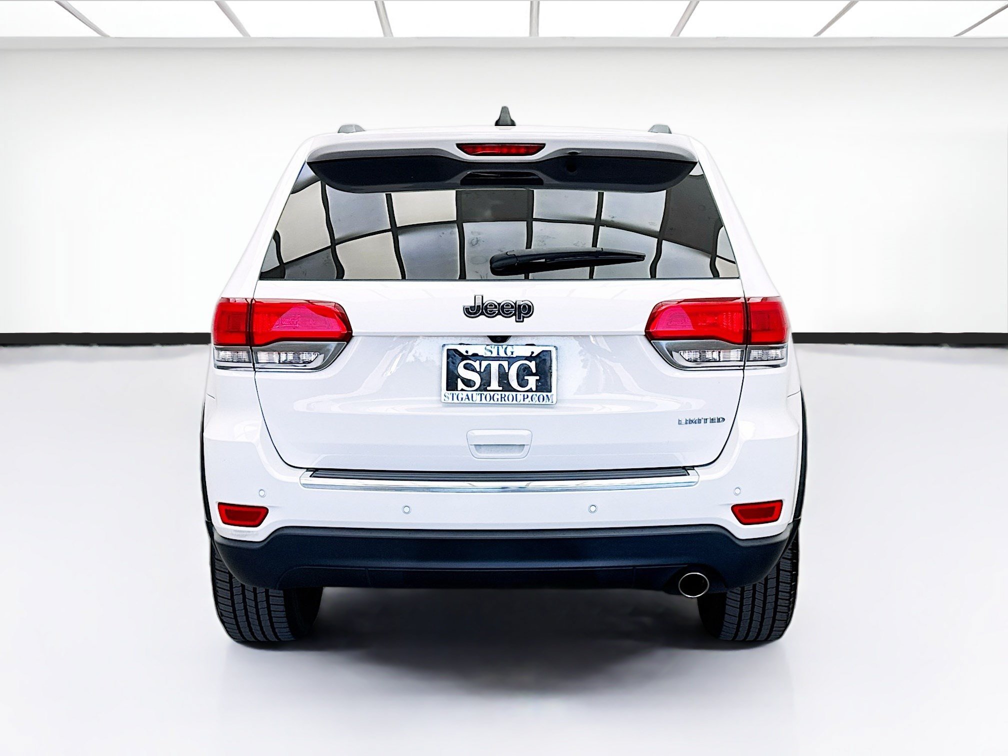 Used 2018 Jeep Grand Cherokee Limited RWD image 5