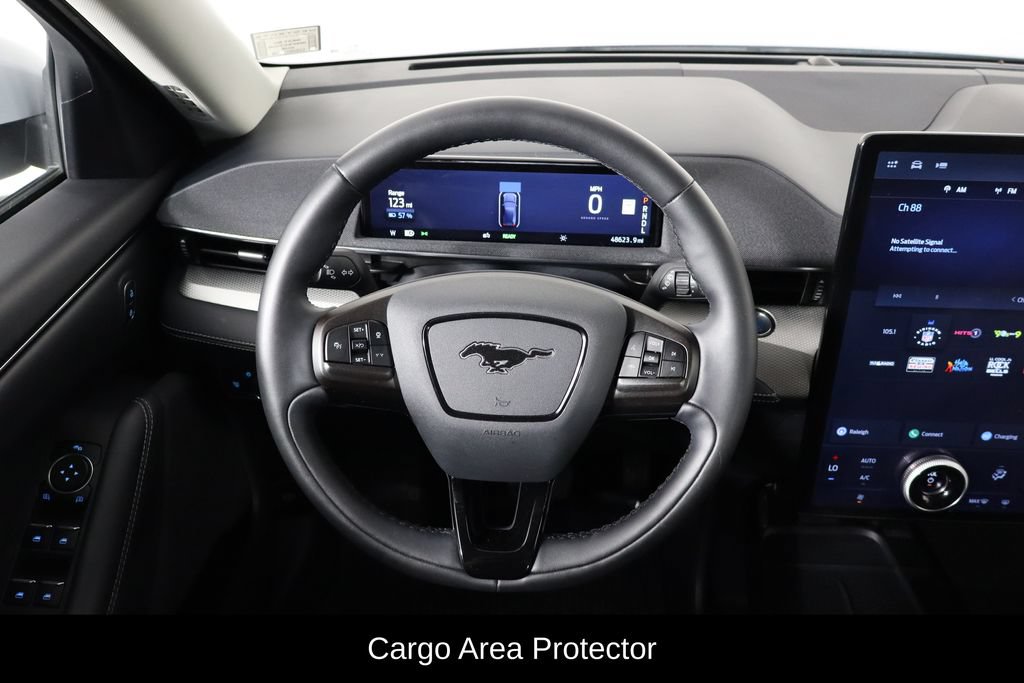 Used 2022 Ford Mustang Mach-E Select AWD/4WD image 7