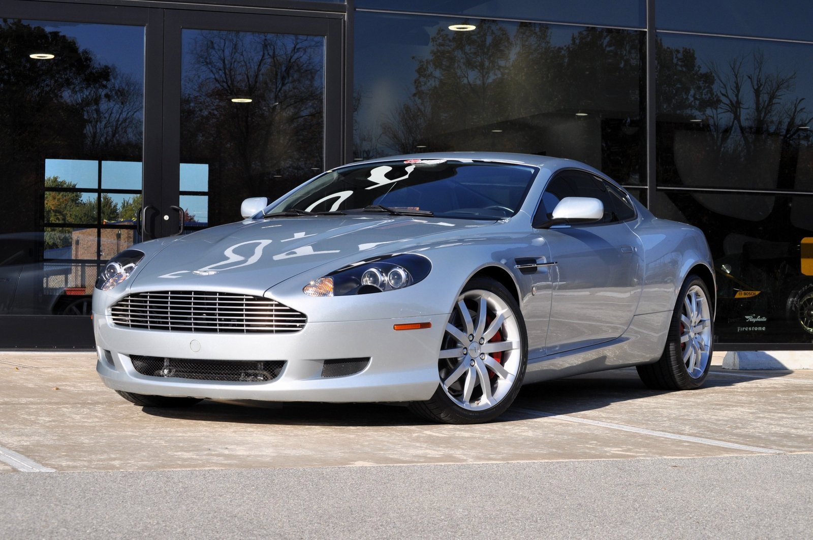 Used 2006 Aston Martin DB9 Coupe image 2