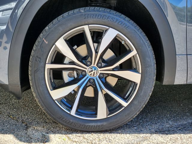 New 2026 Volkswagen Atlas SEL Premium R-Line AWD/4WD image 9