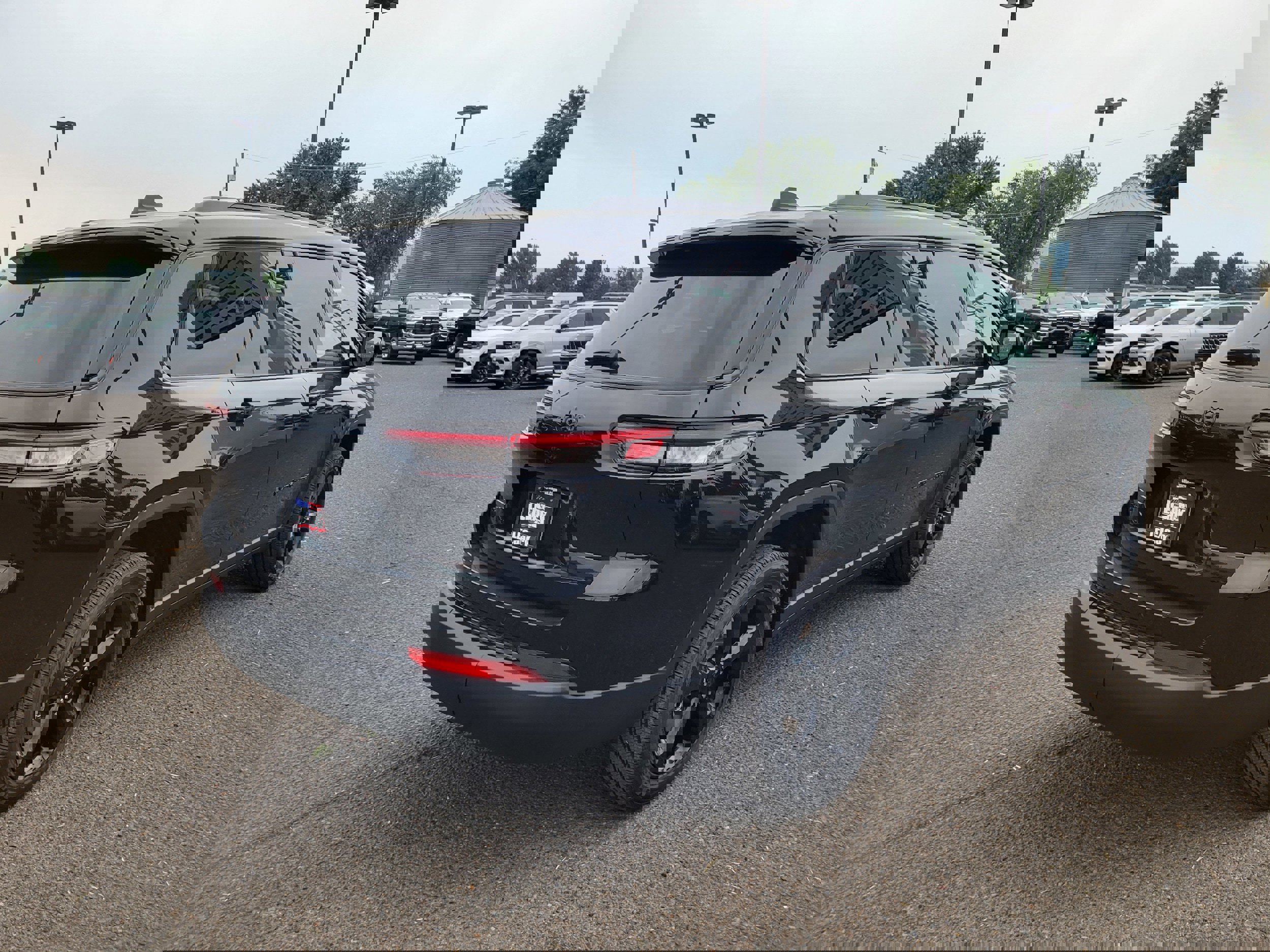 New 2025 Jeep Grand Cherokee L Altitude image 3