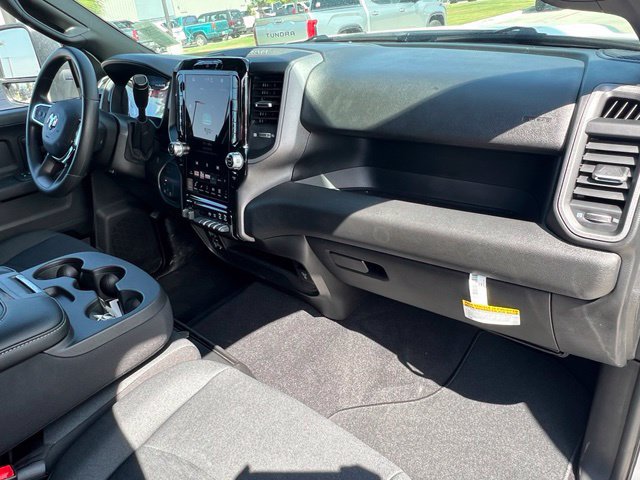 New 2027 RAM 3500 Tradesman AWD/4WD image 22