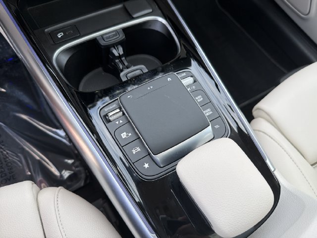 Used 2023 Mercedes-Benz GLA 250 image 34