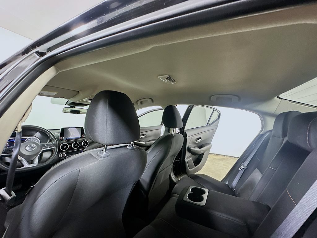 Used 2021 Nissan Sentra SR FWD image 13