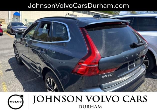 Used 2023 Volvo XC60 B5 Core w/ Climate Package AWD/4WD image 4