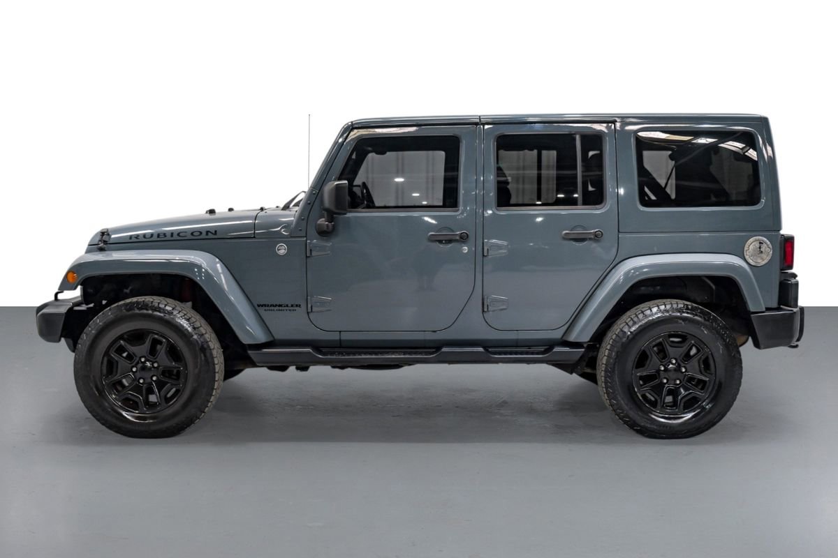 Used 2014 Jeep Wrangler Unlimited Rubicon w/ Connectivity Group image 9
