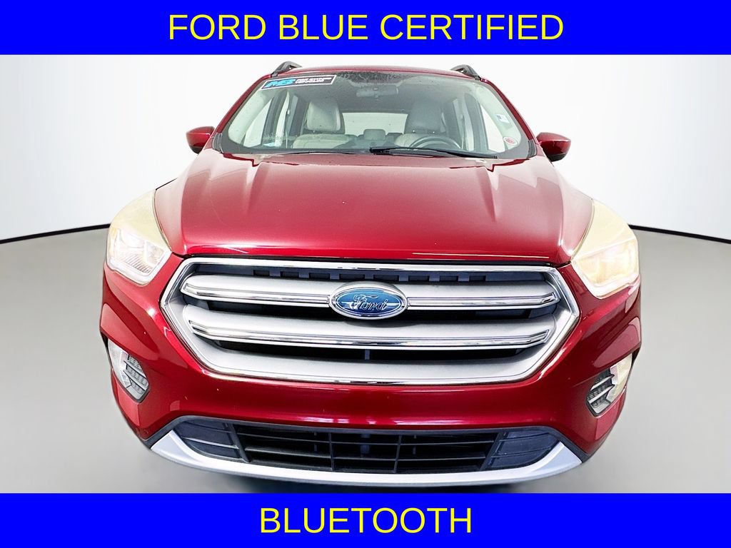 Used 2017 Ford Escape SE w/ SE Leather Comfort Package FWD image 3