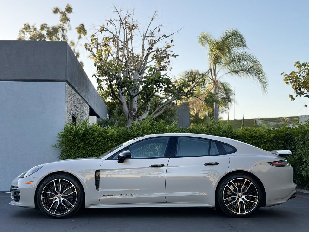 Used 2022 Porsche Panamera Turbo S image 6