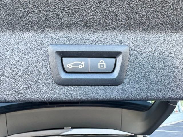 Used 2022 BMW X3 xDrive30i w/ Premium Package 2 image 34