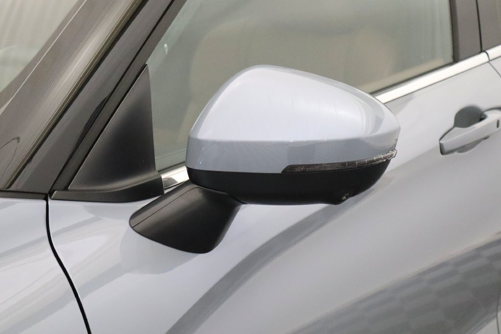 Used 2026 Mitsubishi Outlander SEL AWD/4WD image 12