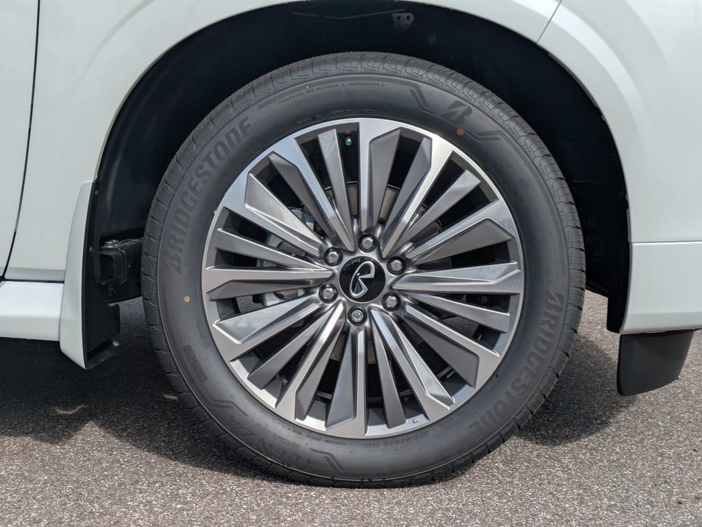 New 2026 INFINITI QX80 Luxe w/ Cargo Package RWD image 11