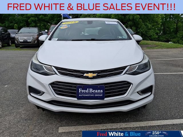 Used 2018 Chevrolet Cruze Premier FWD image 3