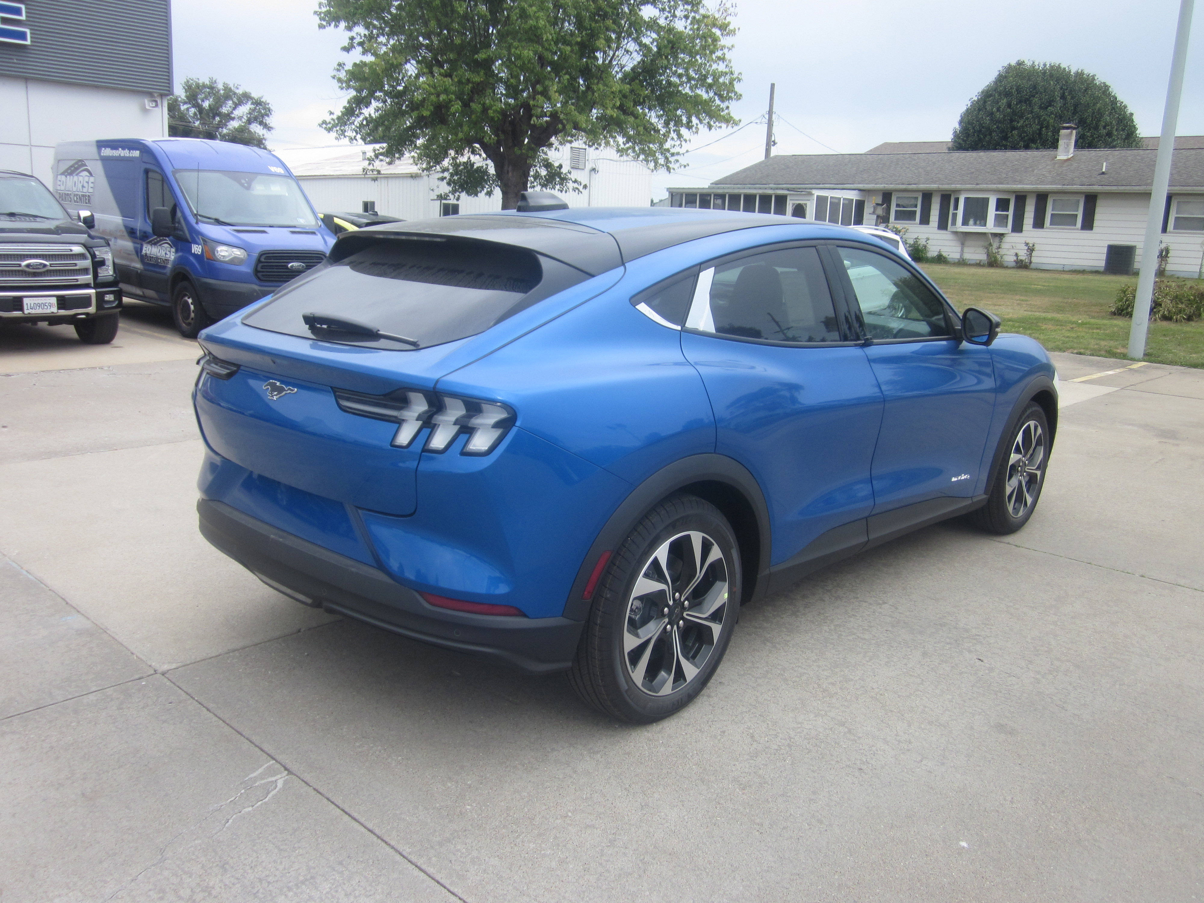 New 2025 Ford Mustang Mach-E Select image 6