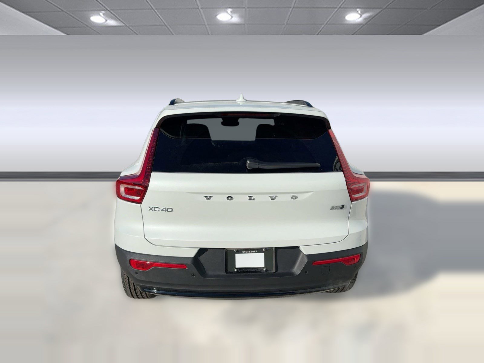 New 2026 Volvo XC40 B5 Core w/ Climate Package image 10