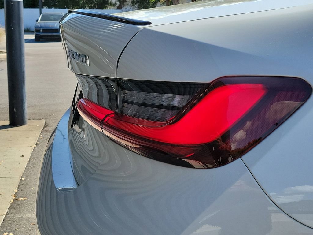 Used 2025 BMW M340i w/ Premium Package RWD image 16