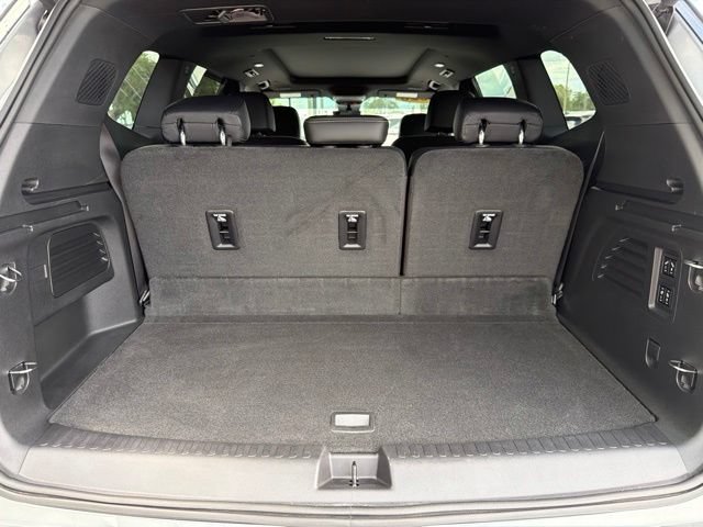 Used 2026 Buick Enclave Avenir w/ Super Cruise Package FWD image 21