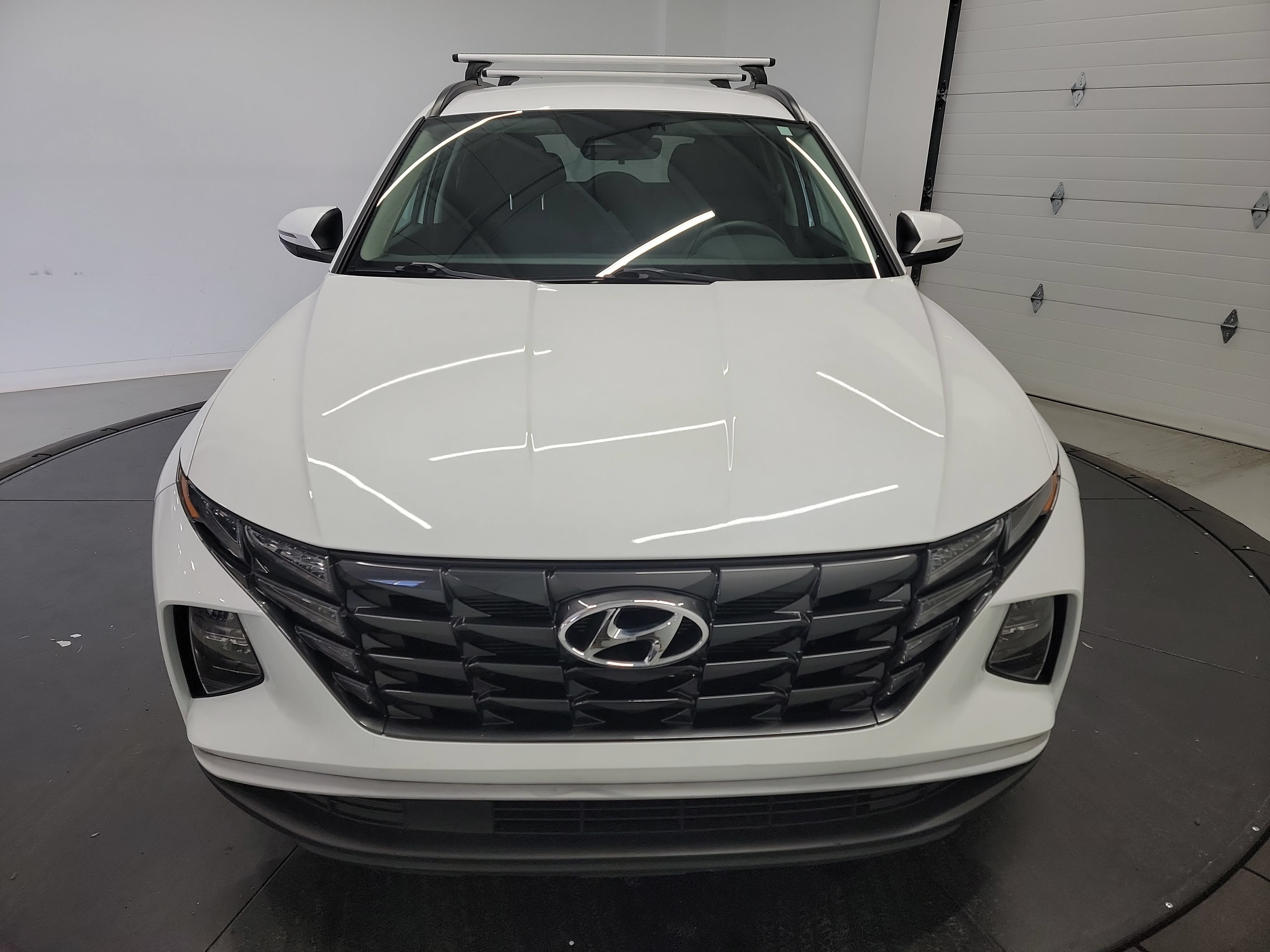 Used 2022 Hyundai Tucson SEL AWD/4WD image 2