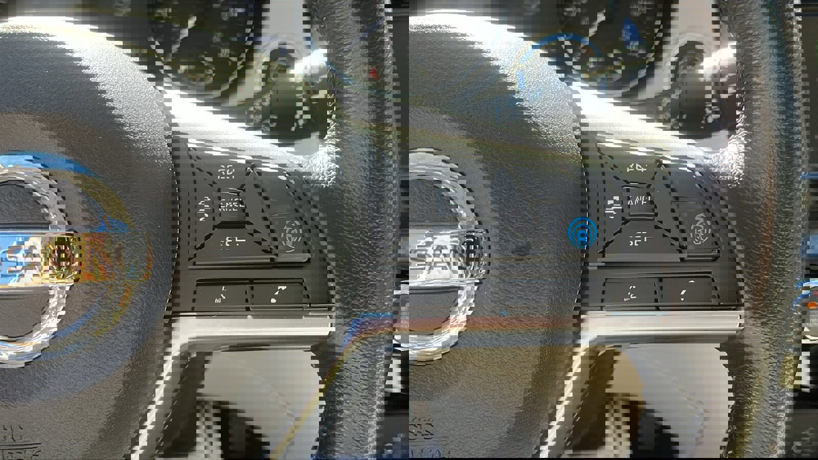 Used 2019 Nissan Rogue Sport SL w/ Premium Package image 15