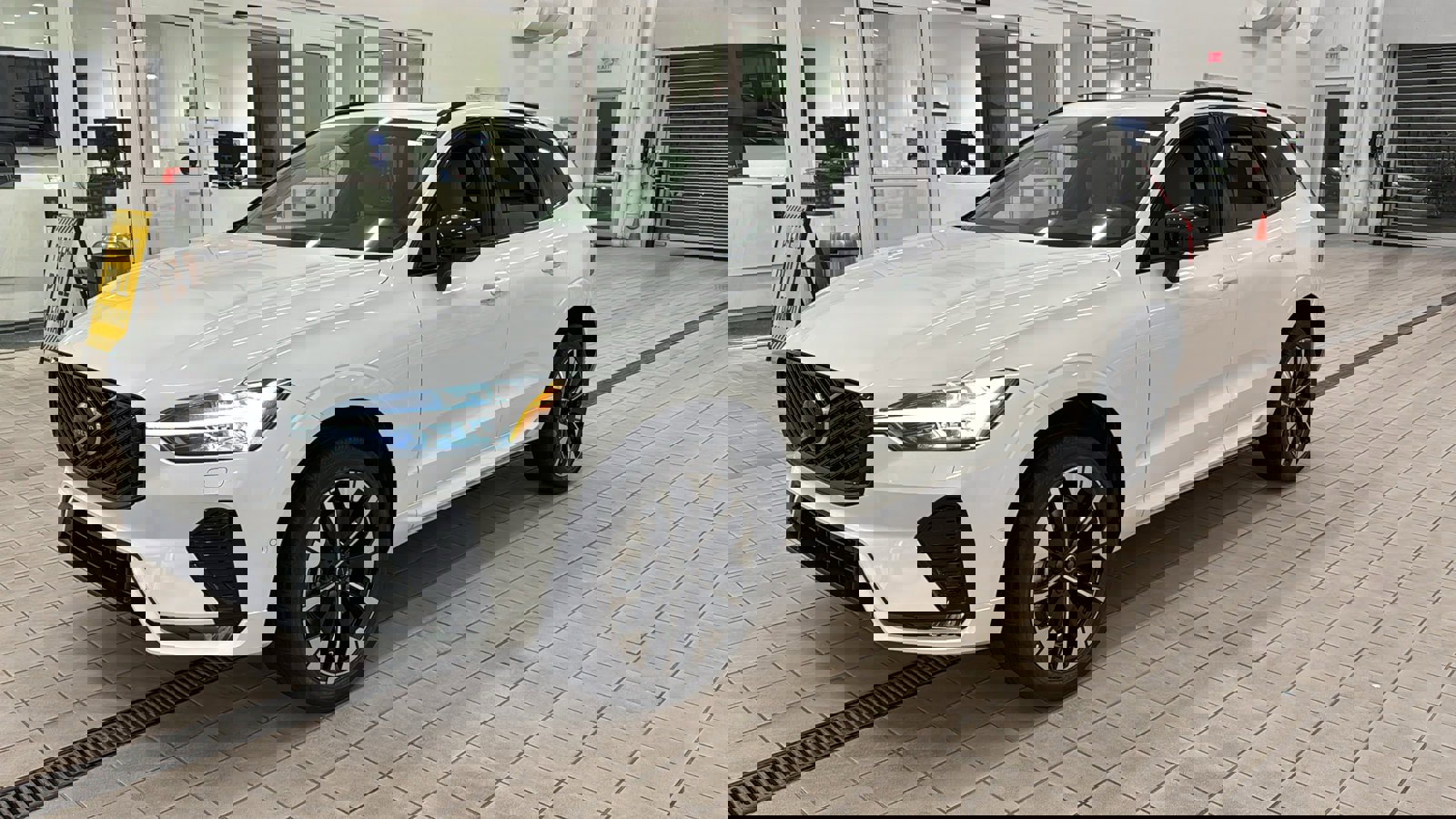 Used 2026 Volvo XC60 B5 Plus w/ Protection Package Premier image 9