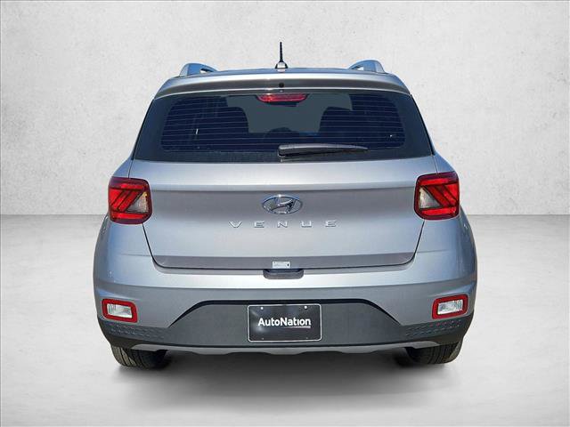 New 2026 Hyundai Venue SEL FWD image 8