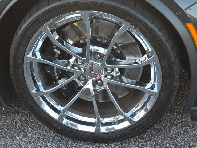 Used 2019 Chevrolet Corvette Grand Sport RWD image 13