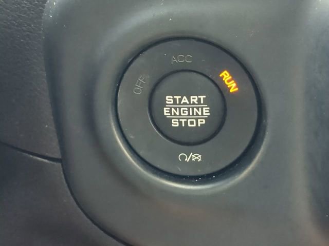 Used 2019 Jeep Wrangler Unlimited Sport AWD/4WD image 25