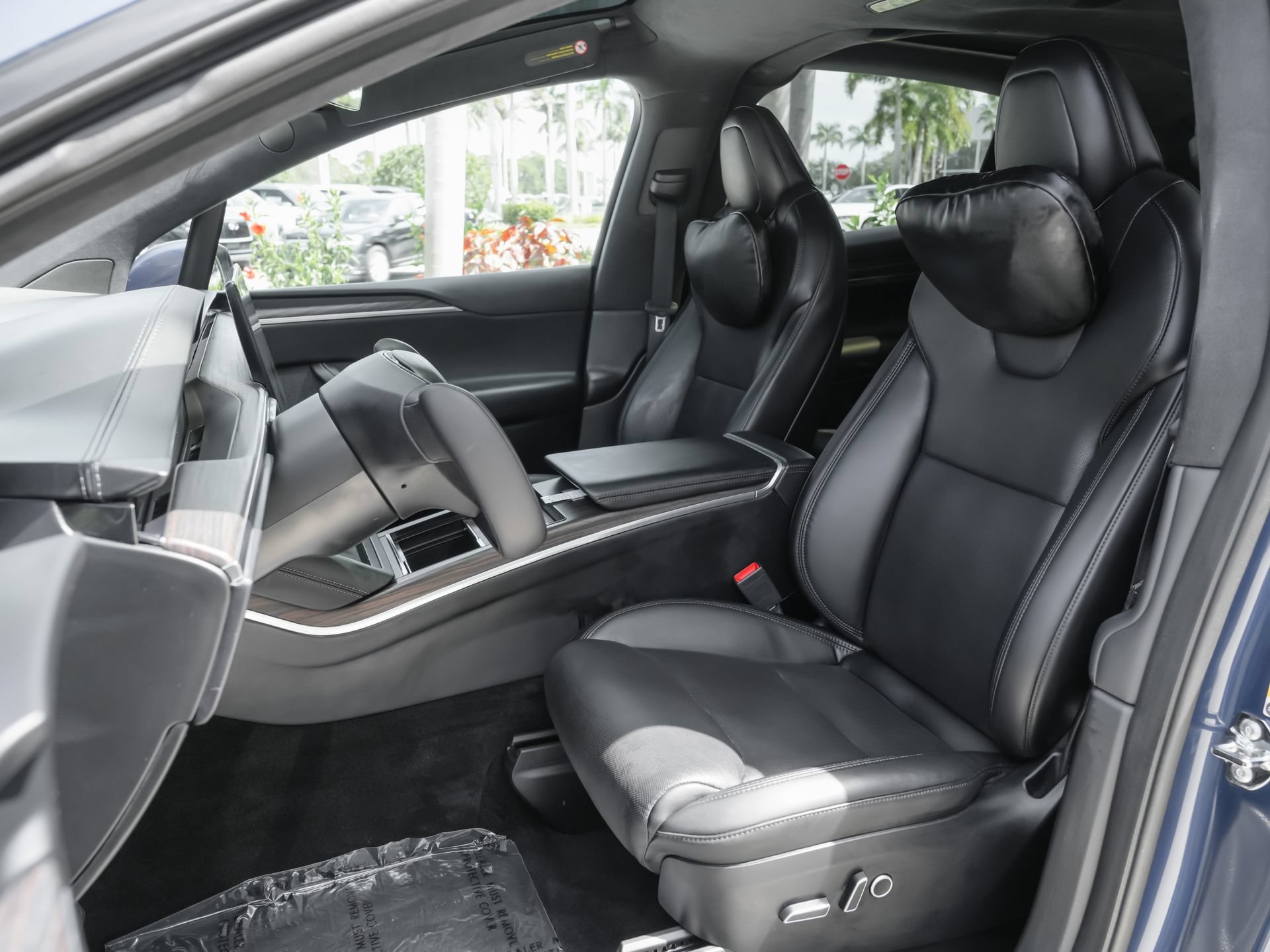 Used 2022 Tesla Model X AWD/4WD image 9