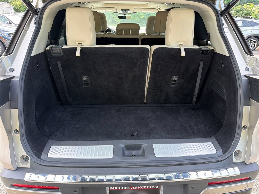 Used 2023 INFINITI QX60 Luxe w/ Cargo Package FWD image 18