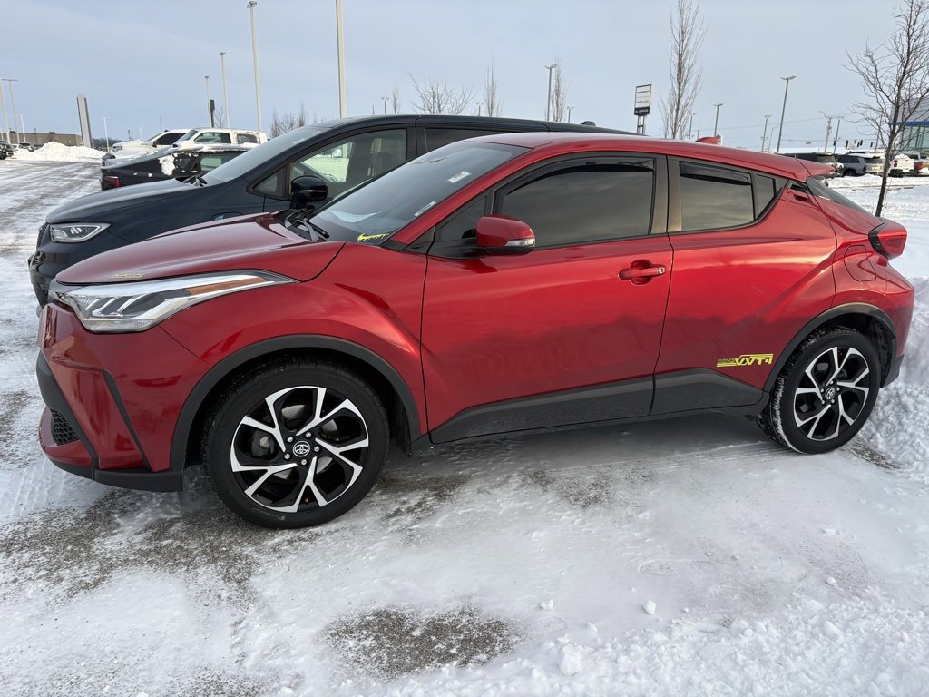 Used 2021 Toyota C-HR XLE image 12